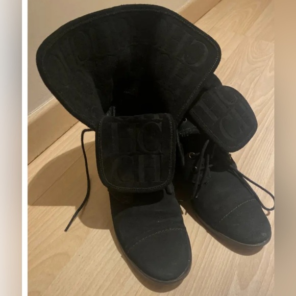 Carolina Herrera Shoes - Vintage- Carolina Herrera- Suede Leather Lace Up Boots- 37